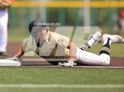 Thumbnail 2 in Burleson vs Cleburne (Johnson County Bash) photogallery.