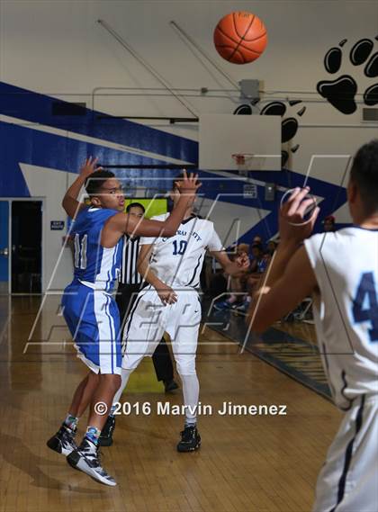 Thumbnail 2 in Middle College vs. Central City Value photogallery.
