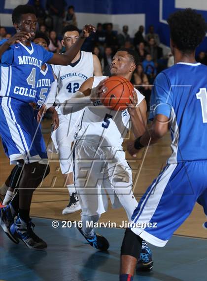 Thumbnail 2 in Middle College vs. Central City Value photogallery.