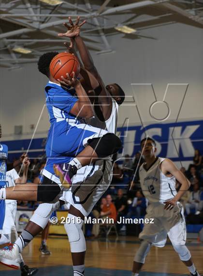 Thumbnail 1 in Middle College vs. Central City Value photogallery.