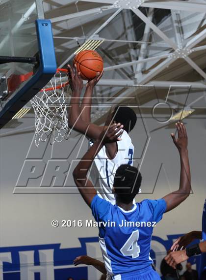 Thumbnail 2 in Middle College vs. Central City Value photogallery.