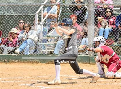 Thumbnail 2 in Calexico vs. El Capitan photogallery.