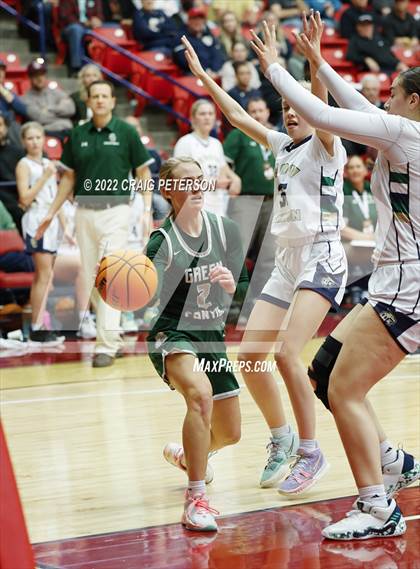 Thumbnail 3 in Green Canyon vs. Snow Canyon (UHSAA 4A Quarterfinal Playoff) photogallery.