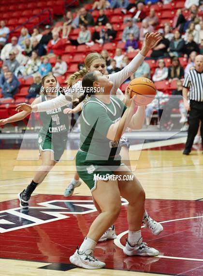Thumbnail 3 in Green Canyon vs. Snow Canyon (UHSAA 4A Quarterfinal Playoff) photogallery.