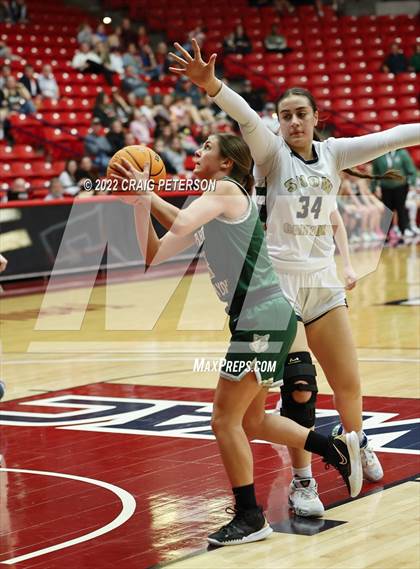 Thumbnail 3 in Green Canyon vs. Snow Canyon (UHSAA 4A Quarterfinal Playoff) photogallery.