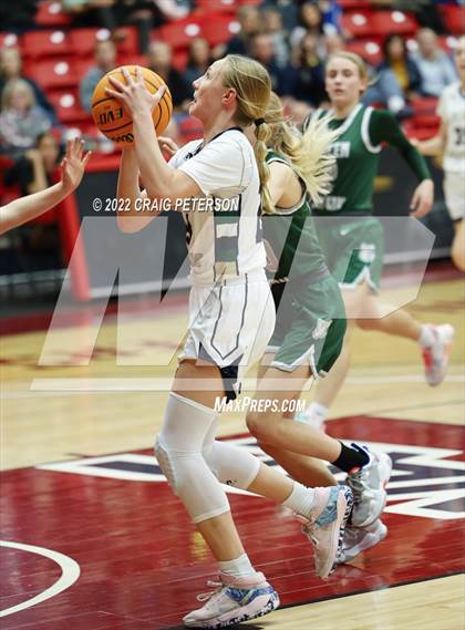Thumbnail 2 in Green Canyon vs. Snow Canyon (UHSAA 4A Quarterfinal Playoff) photogallery.