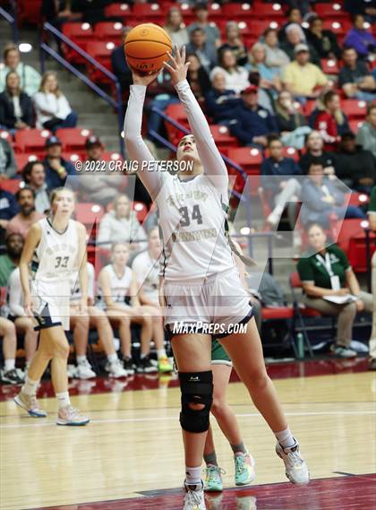 Thumbnail 3 in Green Canyon vs. Snow Canyon (UHSAA 4A Quarterfinal Playoff) photogallery.