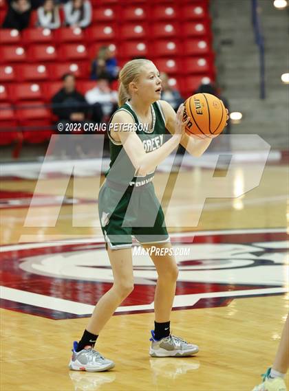Thumbnail 2 in Green Canyon vs. Snow Canyon (UHSAA 4A Quarterfinal Playoff) photogallery.