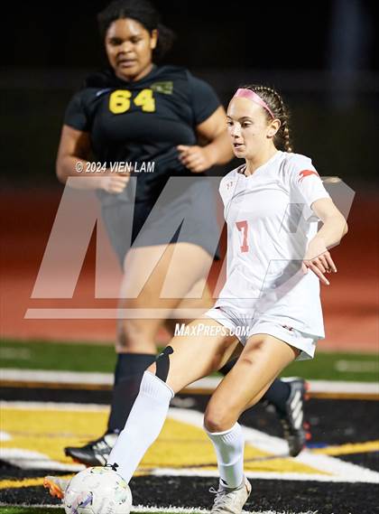 Thumbnail 3 in FR: Carondelet @ Granada photogallery.