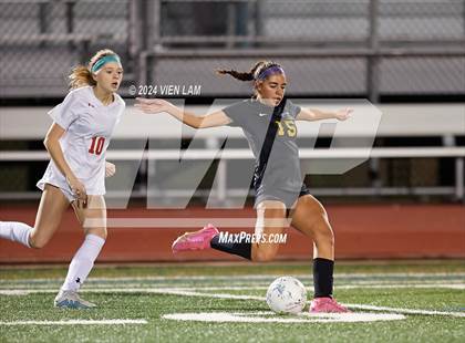 Thumbnail 3 in FR: Carondelet @ Granada photogallery.