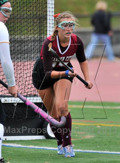 Thumbnail 2 in Garden City vs Lakeland (NYSPHSAA Class B Quarterfinal) photogallery.