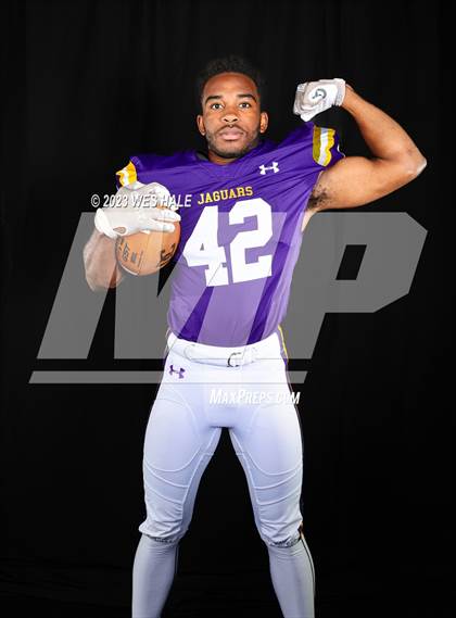 Thumbnail 1 in DeSoto Central (Individuals) photogallery.