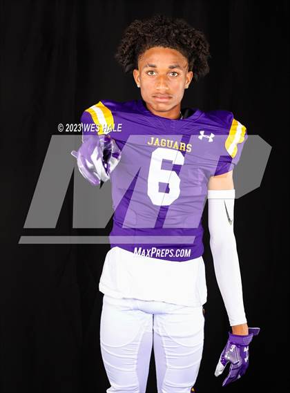 Thumbnail 2 in DeSoto Central (Individuals) photogallery.