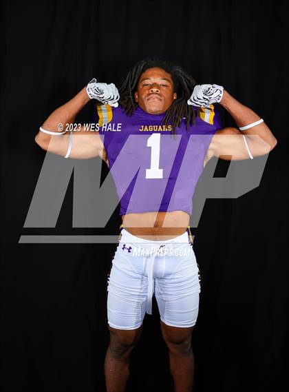 Thumbnail 2 in DeSoto Central (Individuals) photogallery.