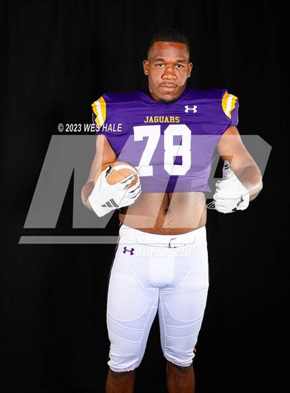 Thumbnail 1 in DeSoto Central (Individuals) photogallery.