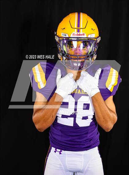 Thumbnail 2 in DeSoto Central (Individuals) photogallery.