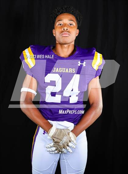 Thumbnail 2 in DeSoto Central (Individuals) photogallery.