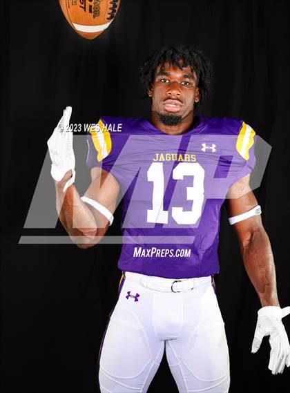 Thumbnail 2 in DeSoto Central (Individuals) photogallery.
