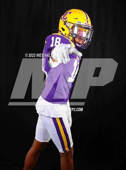 Thumbnail 2 in DeSoto Central (Individuals) photogallery.