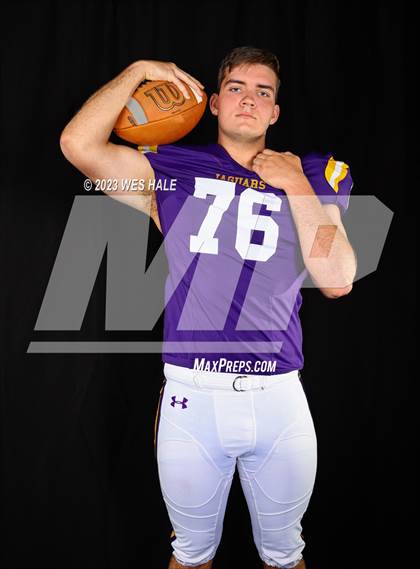 Thumbnail 1 in DeSoto Central (Individuals) photogallery.
