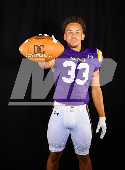 Thumbnail 2 in DeSoto Central (Individuals) photogallery.