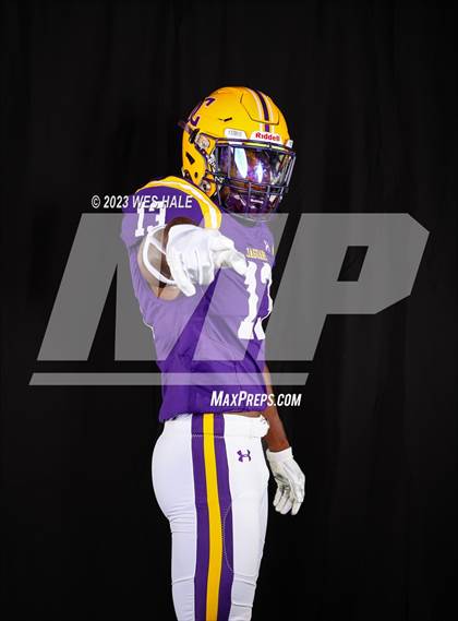 Thumbnail 2 in DeSoto Central (Individuals) photogallery.