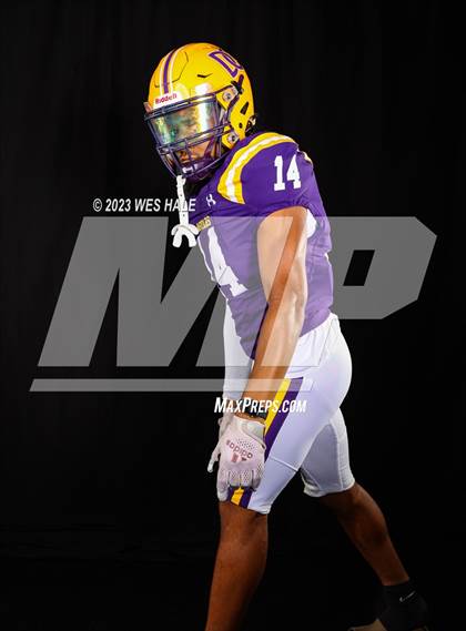 Thumbnail 3 in DeSoto Central (Individuals) photogallery.