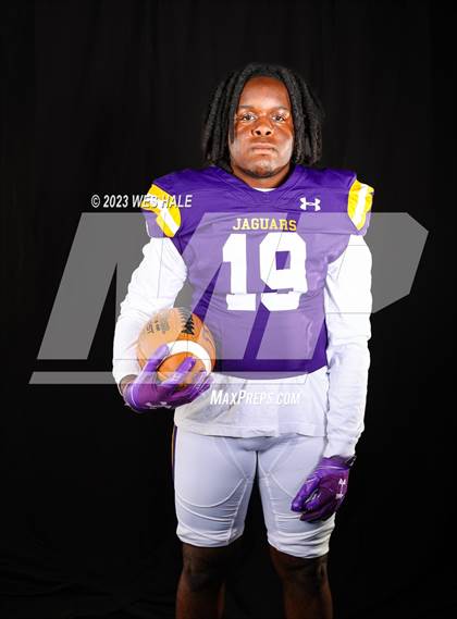 Thumbnail 2 in DeSoto Central (Individuals) photogallery.