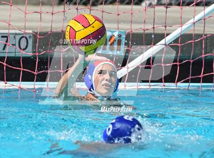 Thumbnail 1 in JV: Elsinore vs Beaumont photogallery.