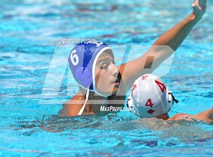 Thumbnail 2 in JV: Elsinore vs Beaumont photogallery.