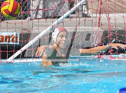 Thumbnail 2 in JV: Elsinore vs Beaumont photogallery.