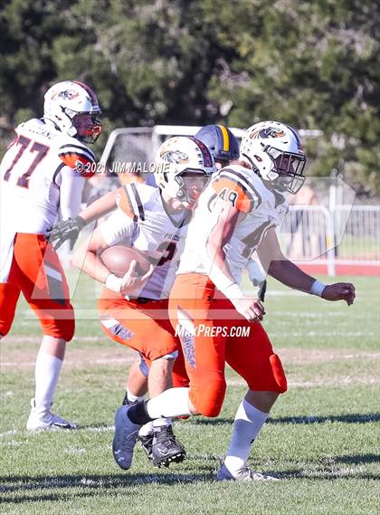 Thumbnail 2 in Half Moon Bay @ Menlo School (CIFCCS D2 Semi-Finals) photogallery.