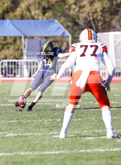 Thumbnail 3 in Half Moon Bay @ Menlo School (CIFCCS D2 Semi-Finals) photogallery.