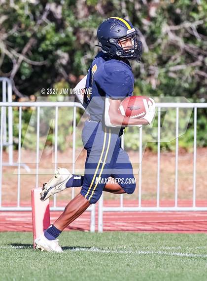 Thumbnail 3 in Half Moon Bay @ Menlo School (CIFCCS D2 Semi-Finals) photogallery.