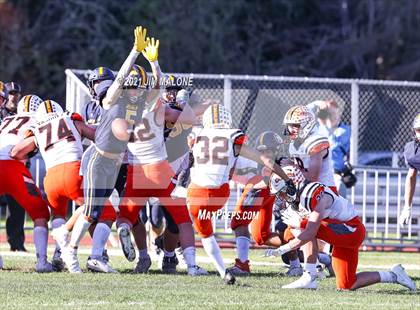 Thumbnail 2 in Half Moon Bay @ Menlo School (CIFCCS D2 Semi-Finals) photogallery.