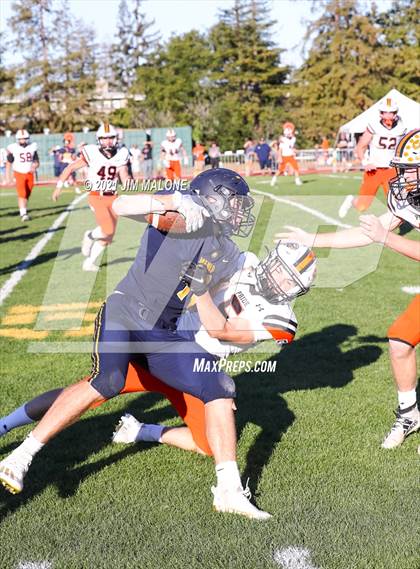 Thumbnail 2 in Half Moon Bay @ Menlo School (CIFCCS D2 Semi-Finals) photogallery.