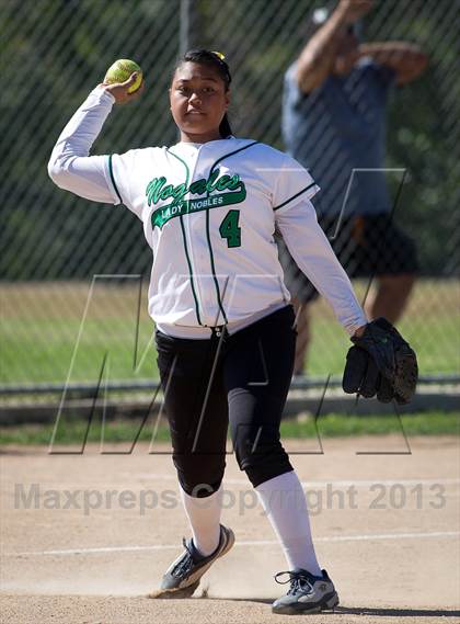 Thumbnail 3 in Pomona @ Nogales photogallery.