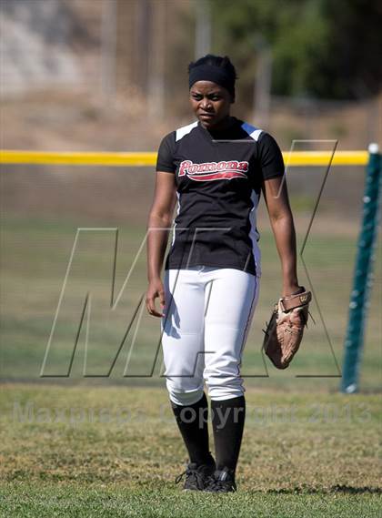Thumbnail 2 in Pomona @ Nogales photogallery.