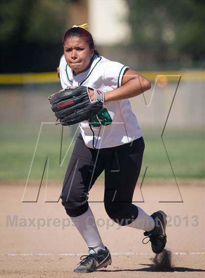Thumbnail 3 in Pomona @ Nogales photogallery.