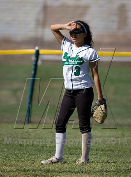 Thumbnail 3 in Pomona @ Nogales photogallery.