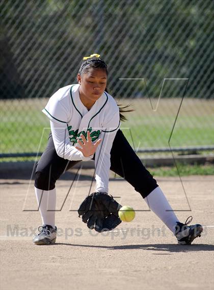 Thumbnail 2 in Pomona @ Nogales photogallery.