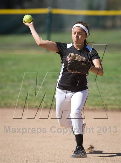 Thumbnail 2 in Pomona @ Nogales photogallery.