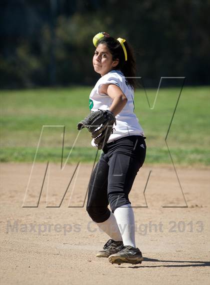 Thumbnail 2 in Pomona @ Nogales photogallery.