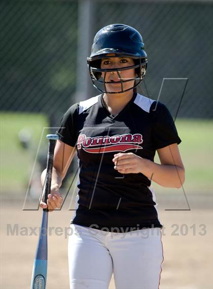 Thumbnail 3 in Pomona @ Nogales photogallery.