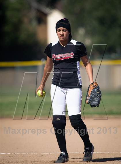 Thumbnail 1 in Pomona @ Nogales photogallery.