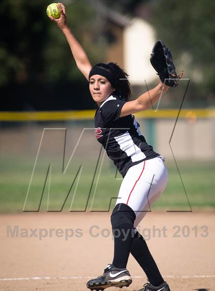 Thumbnail 1 in Pomona @ Nogales photogallery.