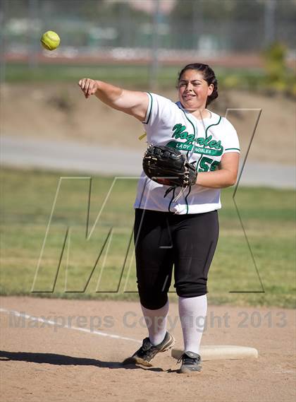 Thumbnail 3 in Pomona @ Nogales photogallery.