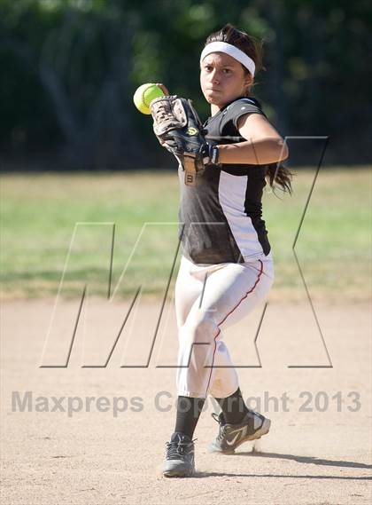 Thumbnail 2 in Pomona @ Nogales photogallery.