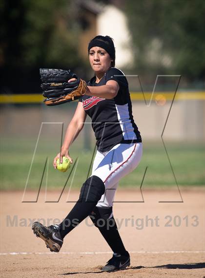 Thumbnail 2 in Pomona @ Nogales photogallery.