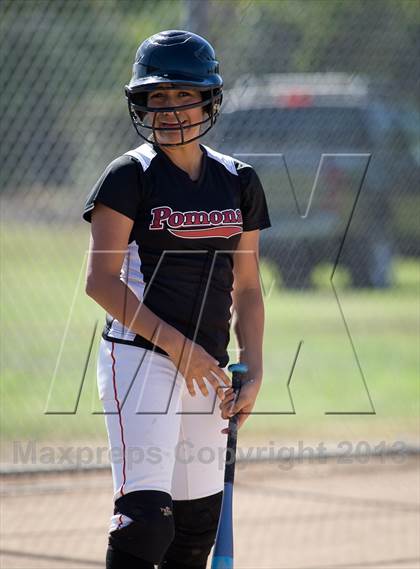 Thumbnail 1 in Pomona @ Nogales photogallery.